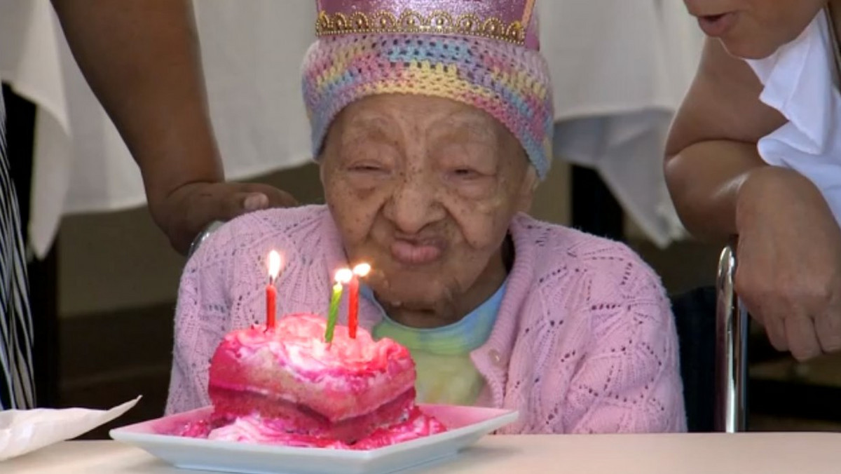Helen Tinsley skończyła 104 lata. Podzieliła się sekretem na długowieczność
