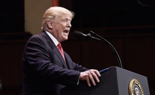 Szewczyk: Trump wraca do "ekonomii podaży". Wywołała kryzys, czy grozi Polsce?