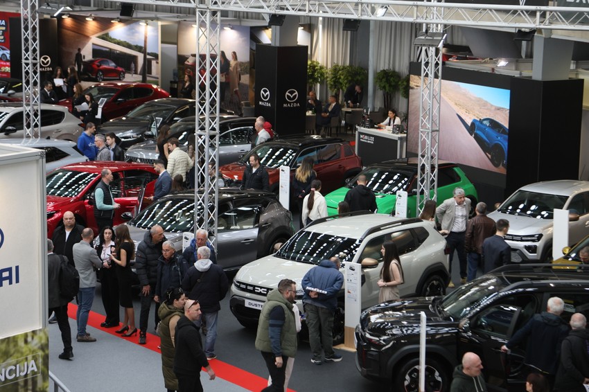 prvi put je u funkciju izlaganja stavljena i galerija hale 4.