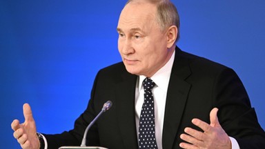 Putin boi się opuszczać swoją twierdzę. Prezydent Rosji nie opuścił Kremla od ponad dwóch tygodni