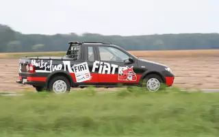 Okazyjna paka Fiata - test Fiata Strada Adventure