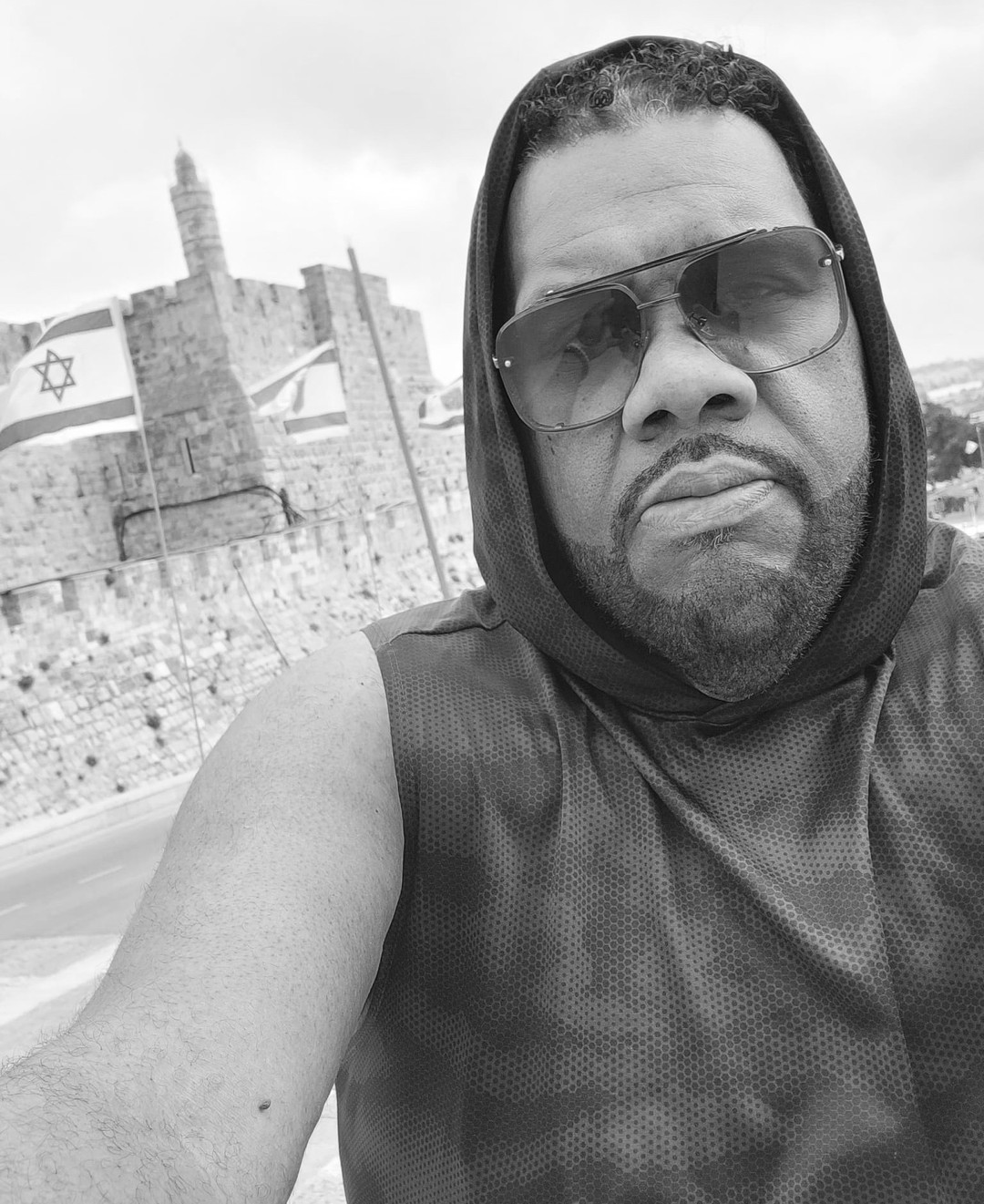 Zomrel raper Isaac Freeman III, známy ako Fatman Scoop.