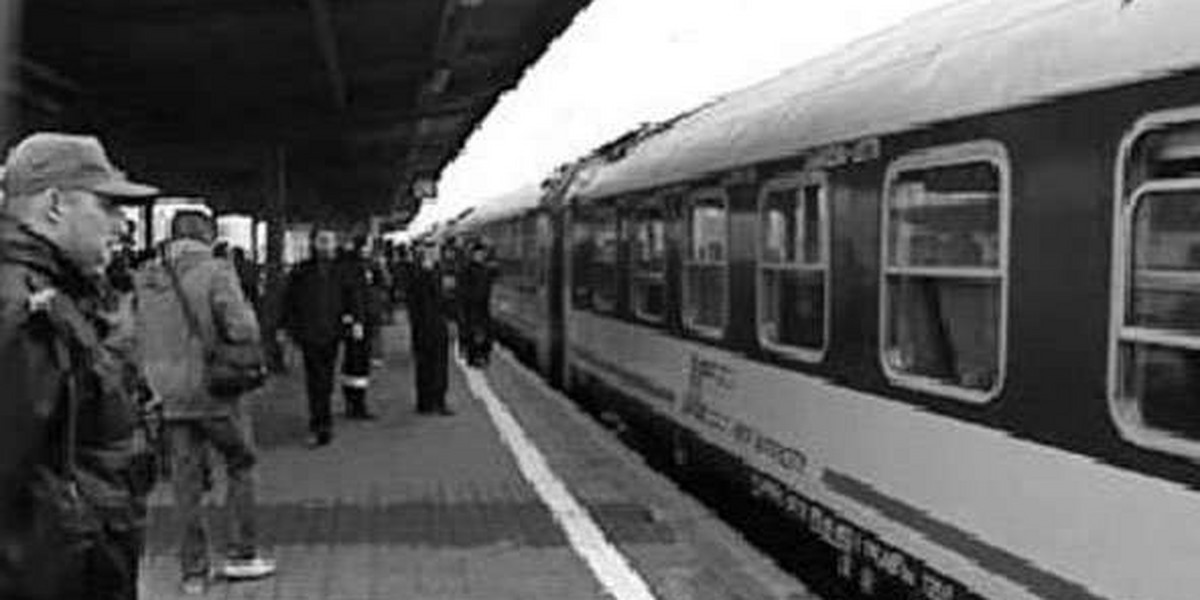 Pociąg ze Smoleńska przyjechał do Warszawy