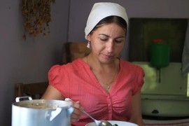 Marija je OSTAVILA MUŽA I TROJE DECE da bi otišla da živi SAMA U PLANINI: Batalila i kancelarijski posao da bi gajila stoku i svaki dan se MOLI