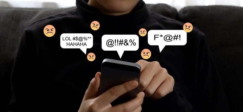 Zbrodnia w Kadłubie i jej cyfrowy ślad. Eksperci ostrzegają przed rolą internetu w życiu młodych