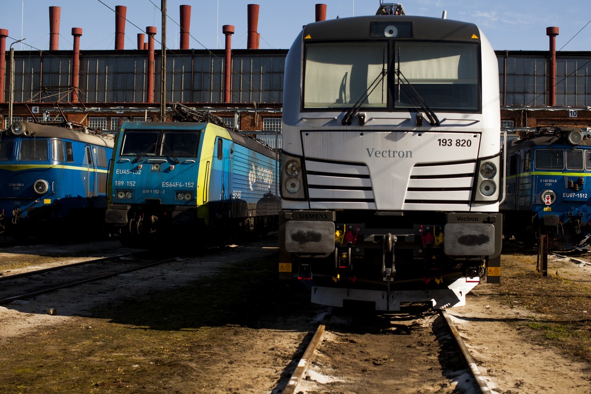Ludzie Łukasza Boronia tracą stanowiska w spółkach zależnych PKP Cargo