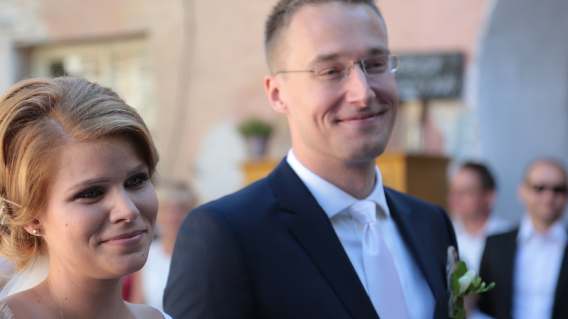 Zuzana Kovačič Hanzelová počas svadobného dňa.