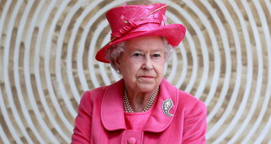 Közel egy évtizedig titkolták ezt az egy dolgot Erzsébet királynő elől, így reagált a néhai uralkodó, amikor megtudta a botrányos részeteket