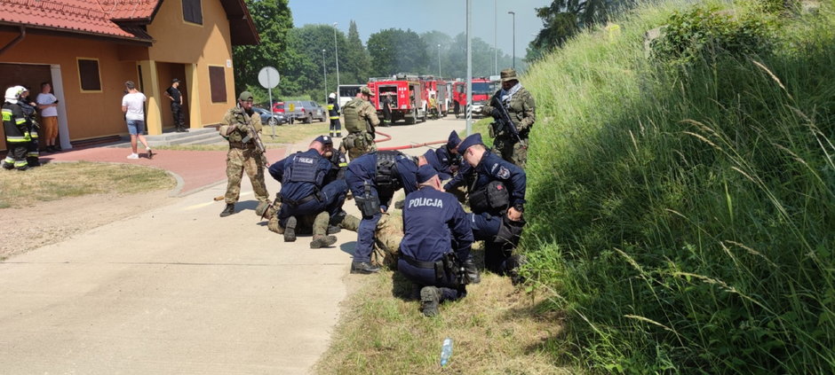 Zderzenie masowe, ataki terrorystyczne i zagrożenia chemiczne tak wyglądały ćwiczenia w pobliżu Drawska Pomorskiego