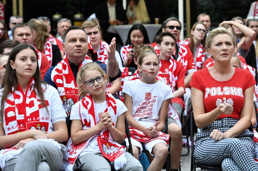 Prezydent Duda z żoną kibicowali Polsce