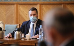 Czarnek o planowanych zmianach w edukacji: To nie będzie rewolucja, jestem konserwatystą