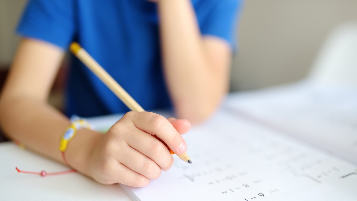 Domáce úlohy sú čoraz náročnejšie.