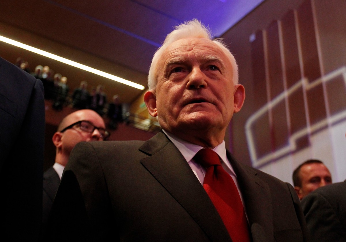 Miller: Prezydent zatwierdzi OFE i wyśle do TK. A rząd będzie miał problem