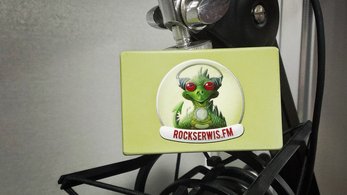 Swoją działalność rozpoczyna właśnie Rock Serwis FM. Internetowa rozgłośnia działająca pod egidą wydawnictwa Rock-Serwis należącego do Piotra Kosińskiego ma szansę wypełnić lukę w ofercie polskiej radiofonii.