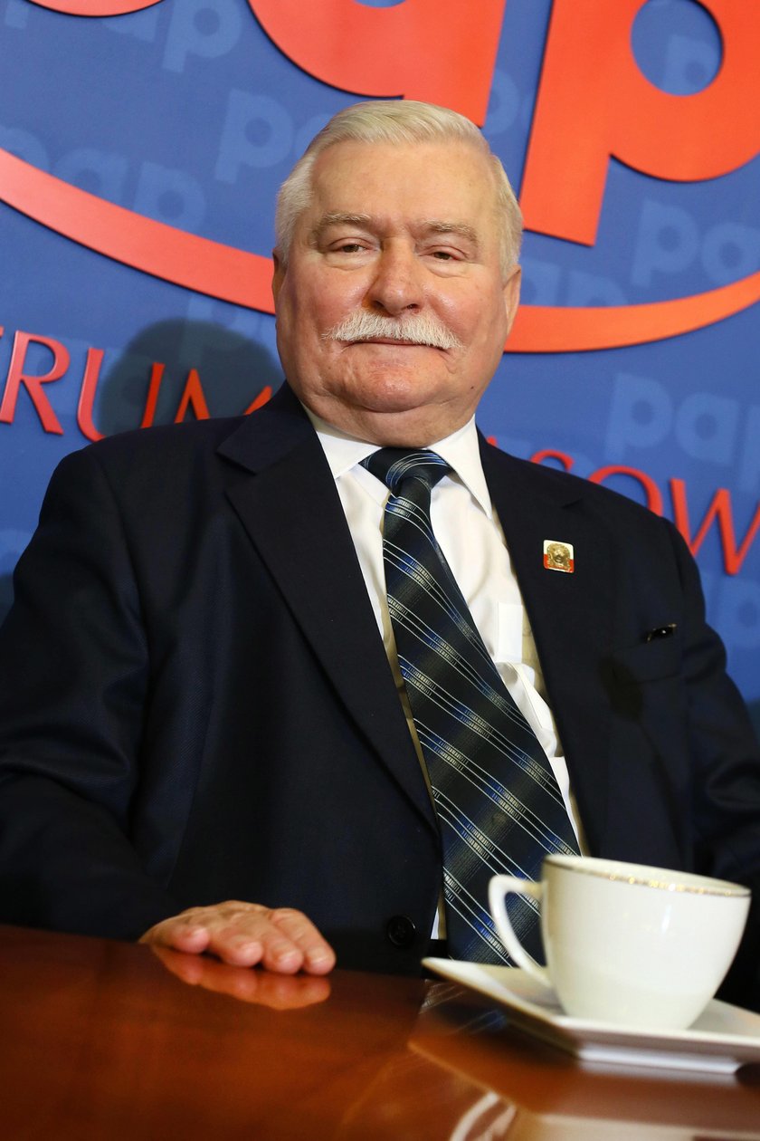 Czarny scenariusz dla Polski. Wałęsa bije na alarm