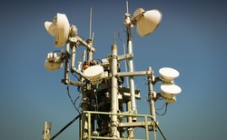 Cała sieć komórkowa w Polsce zostanie wyłączona. W telefonach nie będzie internetu, aplikacji i banku. Czeka nas lawinowa wymiana smartfonów