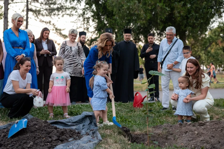 Svečana večera "Veče zahvalnosti" na Kalemegdanu povodom usvajanja Zakona o roditeljima negovateljima i negovateljima