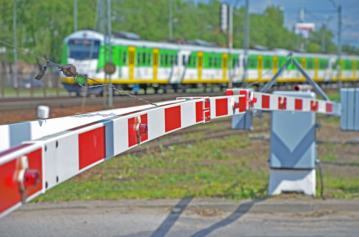 Zaskakujące zmiany na drogach i kolei. Ministerstwo Infrastruktury ogłasza rewolucję