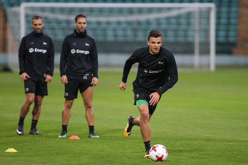 Pilka nozna. Ekstraklasa. Lechia Gdansk. Trening. 16.09.2017