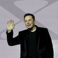 Elon Musk ostrzegł pracowników Tesli. Będą musieli spać w fabryce