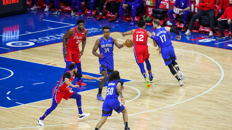 NBA: Szóstki pewne pierwszego miejsca na Wschodzie, Mavericks w play off
