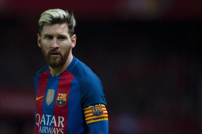 Lionel Messi nie chce podpisać kontraktu z Barceloną