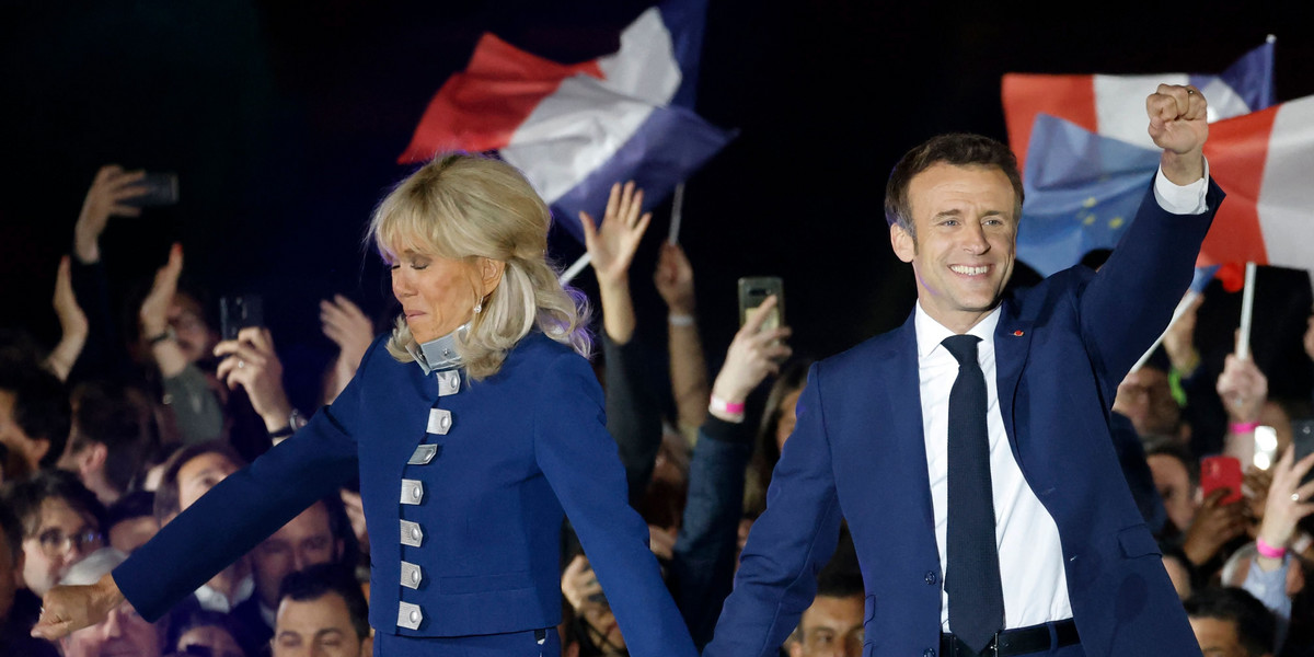 Prezydent Emmanuel Macron wygrał niedzielne wybory prezydenckie we Francji . 