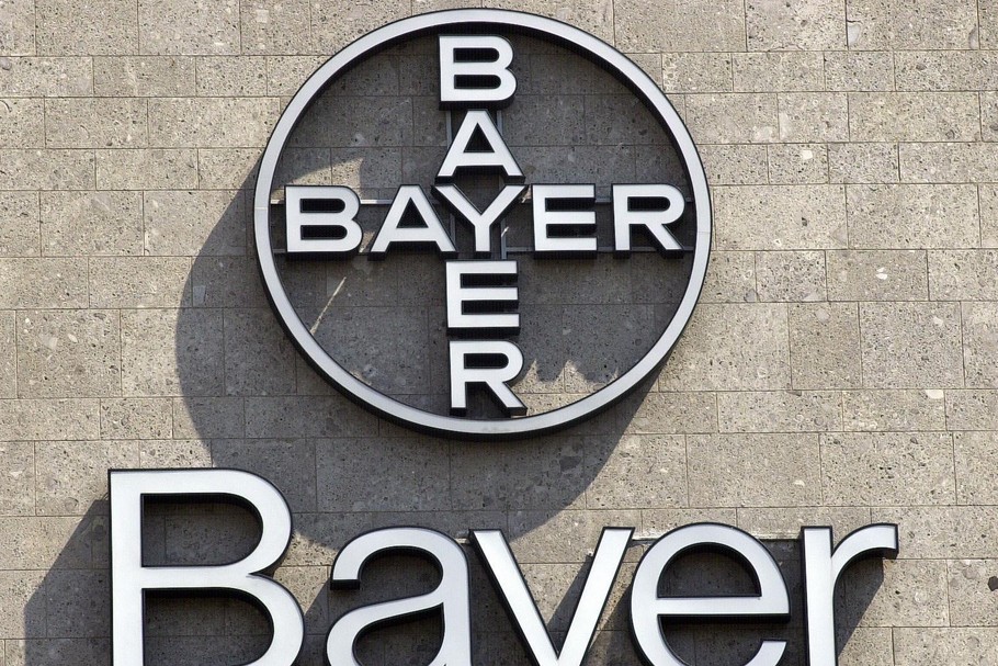 Germany's Bayer agrees to buy Monsanto for 65 billion US dollars