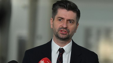 Krzysztof Śmiszek komentuje decyzję marszałka Hołowni w sprawie aborcji. "Jestem wkurzony"