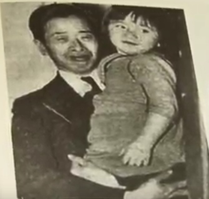 Čo Čeng Po sa ćerkom Glorijom