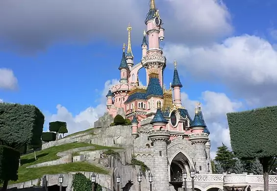 Brawo! Disneylandy rezygnują ze plastikowych słomek i innych jednorazówek