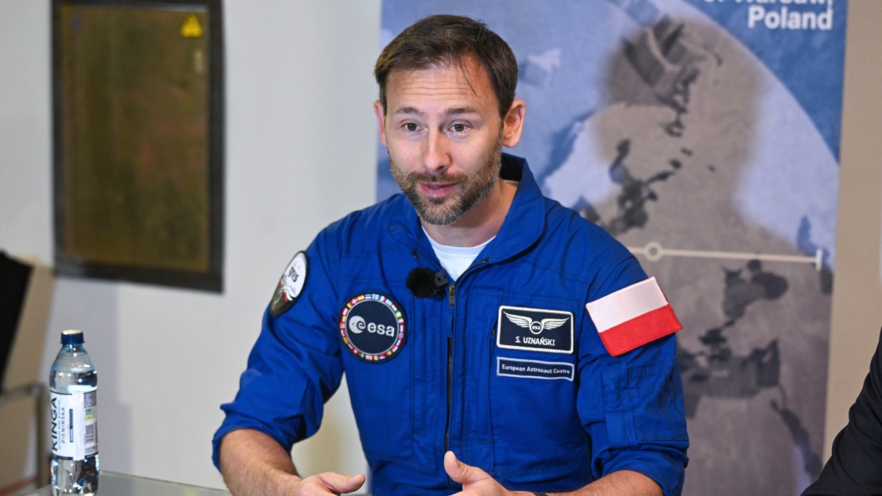 Lot Polaka w kosmos przełożony. Jest nowa data