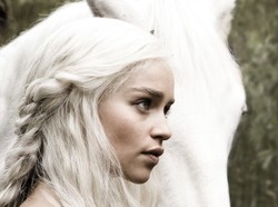 Do "Gry o tron" przyłączą się kolejni gracze. Oto zwiastun drugiej serii