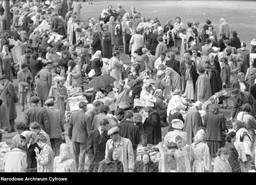 QUIZ. Życie codzienne czasów PRL. Wyrobisz 100 proc. normy punktowej?