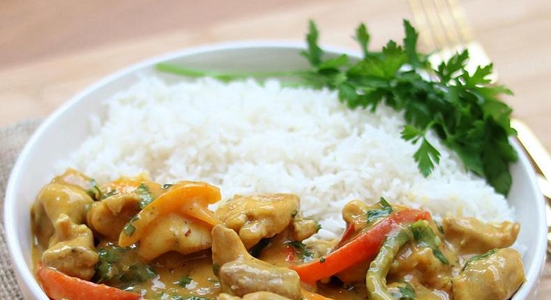 Coconut chicken curry and rice (Foodace)