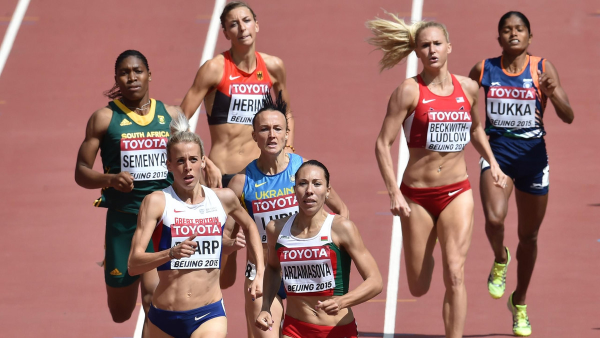 Lynsey Sharp, która będzie reprezentować Wielką Brytanię na igrzyskach w Rio de Janeiro w wyścigu na 800 m, uważa, że rywalizacja na tym dystansie będzie się toczyć tylko o drugie miejsce. Pierwsze ma bowiem zdobyć biegaczka z RPA Caster Semenya.