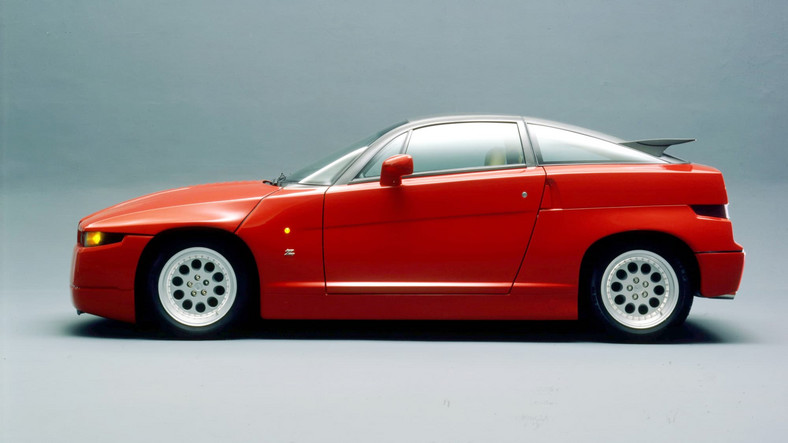 Miejsce 8: Alfa Romeo SZ