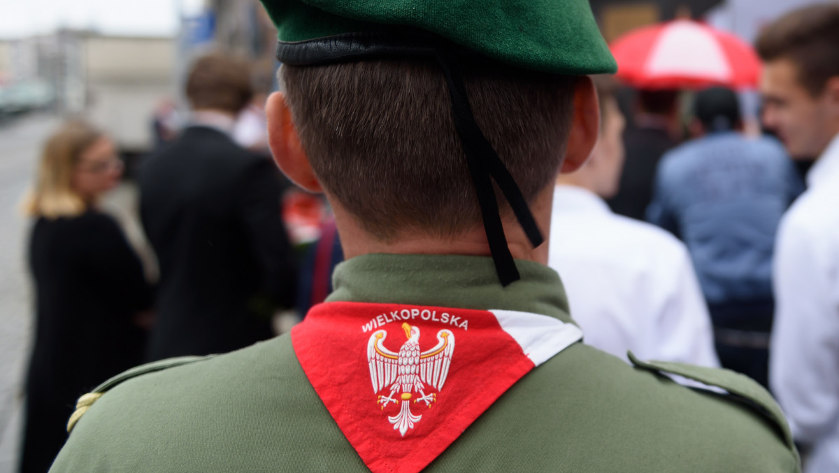 Harcerze ZHP z Suwalszczyzny przekazali dziś w Budzisku Betlejemskie Światło Pokoju skautom litewskim i polskim harcerzom z Litwy. Za tydzień w podobnej uroczystości na przejściu w Kuźnicy ogień trafi od podlaskich harcerzy na Białoruś.