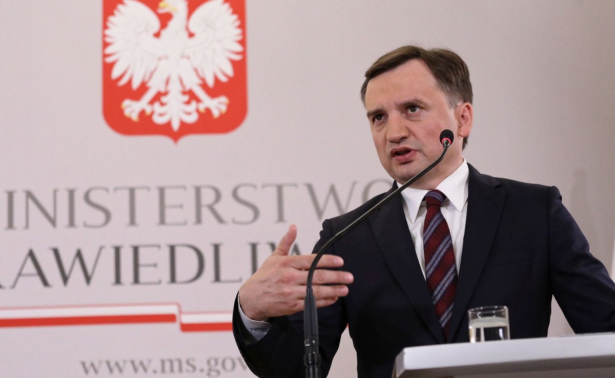 Absurdalna nowelizacja kodeksu karnego. MS: Mamy rację, ale przepisy poprawimy