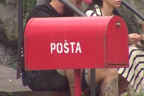 HITNO PISMO VELIKOG ŠEFA Zadrugari dobili zadatak: Boginja pročitala imena
