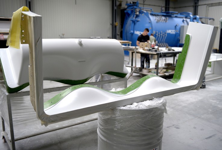 Zamówienia są różne, od wykonania samego kadłuba jednostki, po jacht z pełnym wyposażeniem i wykończeniem. 
<br><br> fot. (dd/mr) PAP/Darek Delmanowicz