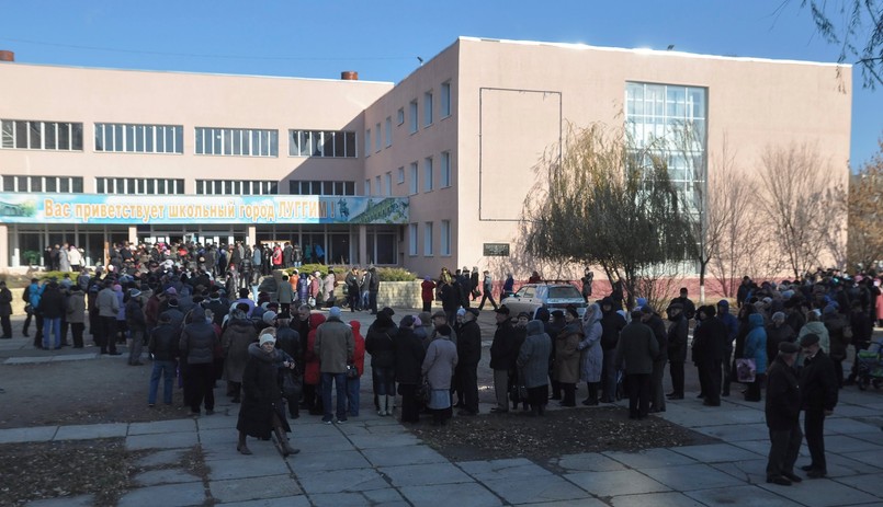 Zakończyło się głosowanie w wyborach w samozwańczych separatystycznych republikach na wschodzie Ukrainy. Nieuznawane przez nikogo oprócz Rosji - Doniecka i Ługańska Republiki Ludowe wybierały swoje parlamenty i rządy.