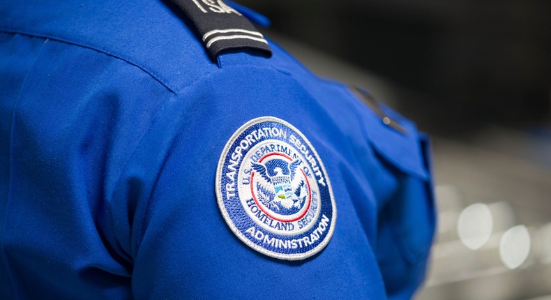 3 TSA agents are accused of stealing cash from passengers at a Miami ...