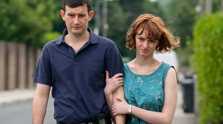 Maxine Carr (jobbra) alibit biztosít a férjének a kislányol eltűnésének idejére / Fotó: HBO Max/Channel 5