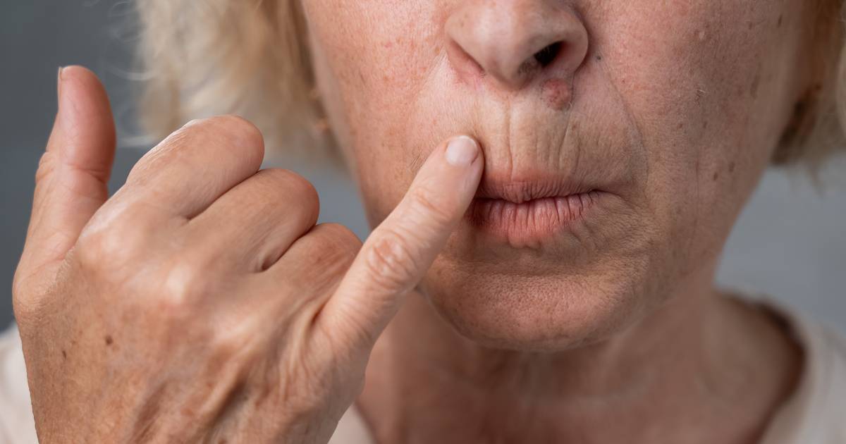 Trzy świetne kremy, które wygładzą zmarszczki palacza