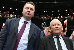 Przemysław Czarnek i prezes Jarosław Kaczyński podczas spotkania z sympatykami PiS w Lublinie