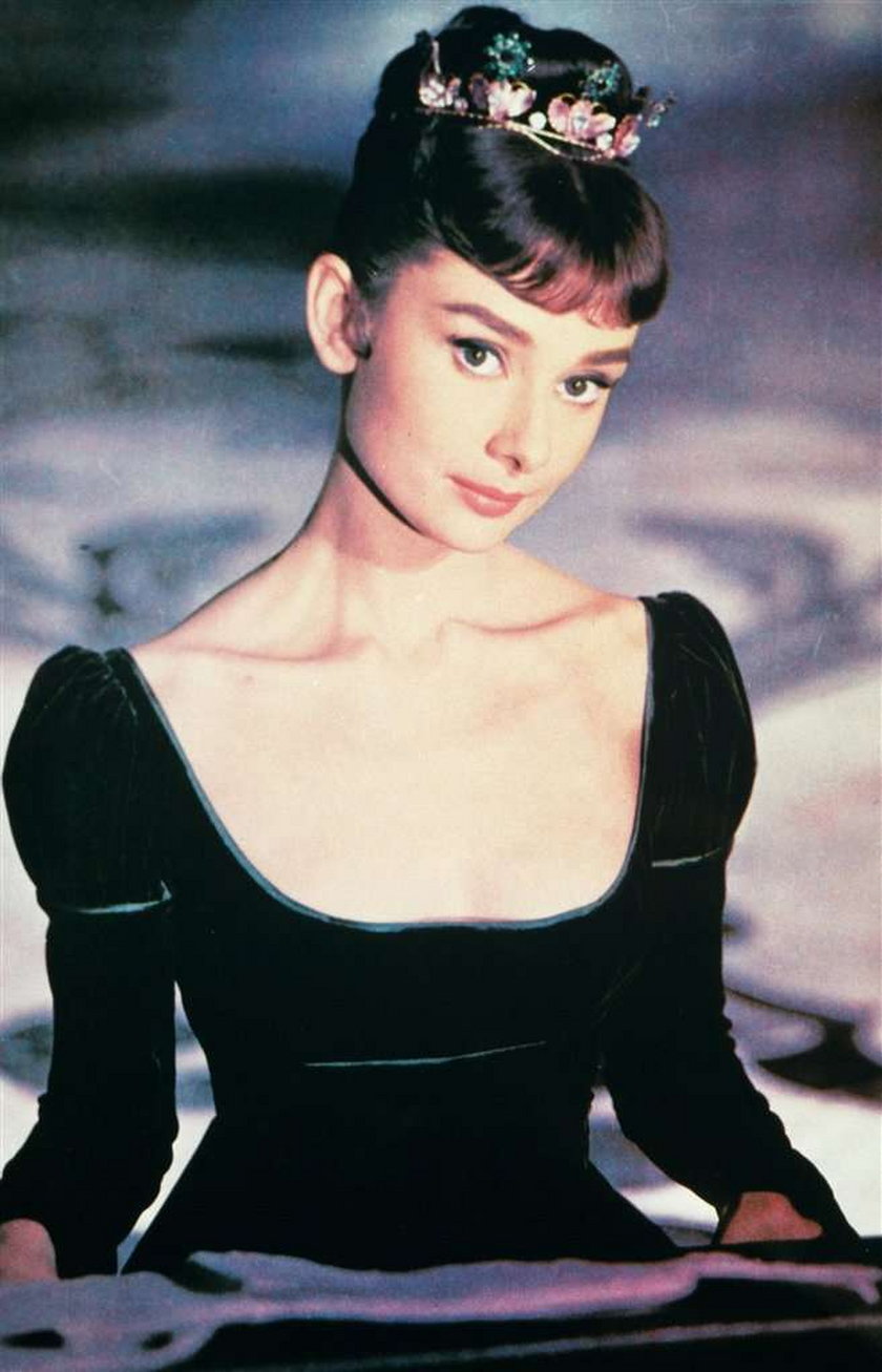 Audrey Hepburn to ideał piękna zdaniem Anglików. Kto został najpiekniejszą kobietą minionego stulecia?