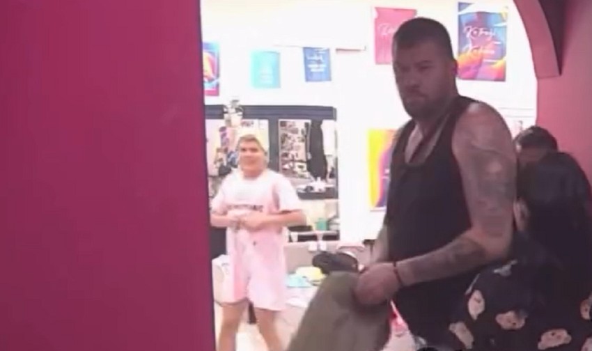 Janjuš bez zadrške udario na Kačavendu: "Dozvolila si da te neko odradi za 50 soma"