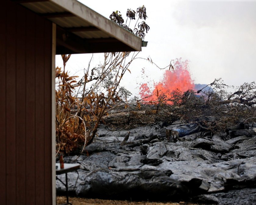 Erupcje wulkanu na Hawajach. Lawa dotarła do elektrowni 
