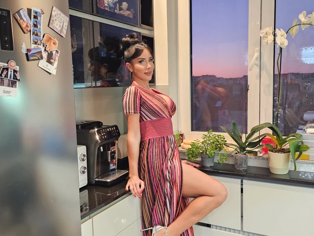 "TI NISI NORMALNA!" Problemi u domu Aleksandre Subotić i Pece Raspopovića! "ZEZAŠ SE SA PARAMA!"